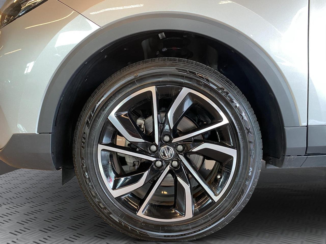 Mg ZS 1.5 Luxury