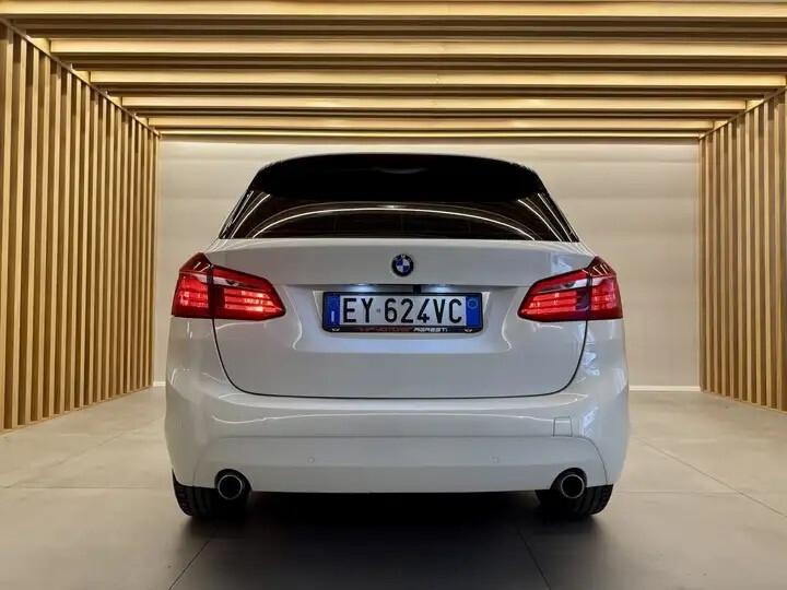 Bmw 220 LUXURY ACTIVE Navi Pelle Xeno 4X4 UNIPROPRIETARIO