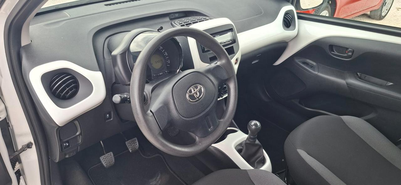Toyota Aygo 1.0 VVT-ix PREZZO REALE SENZA OBBLIGO DI FINANZIAMENTO GAR.12 MESI