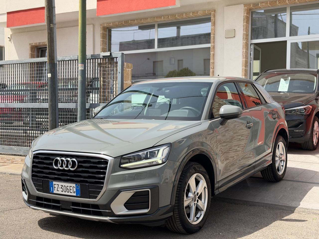 Audi Q2 1.6 116 cv Admired-2020/LED/NAVI/PARK