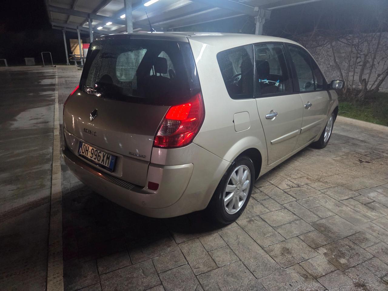 Renault Scenic Grand Scénic 1.5 dCi/105CV Dynamique