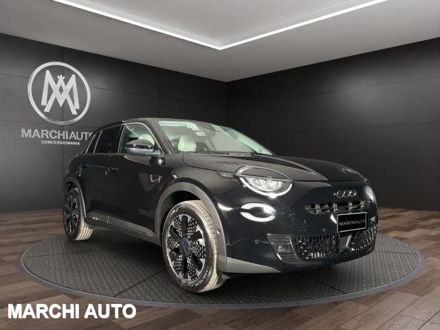 FIAT 600 Hybrid 110 CV DCT MHEV La Prima