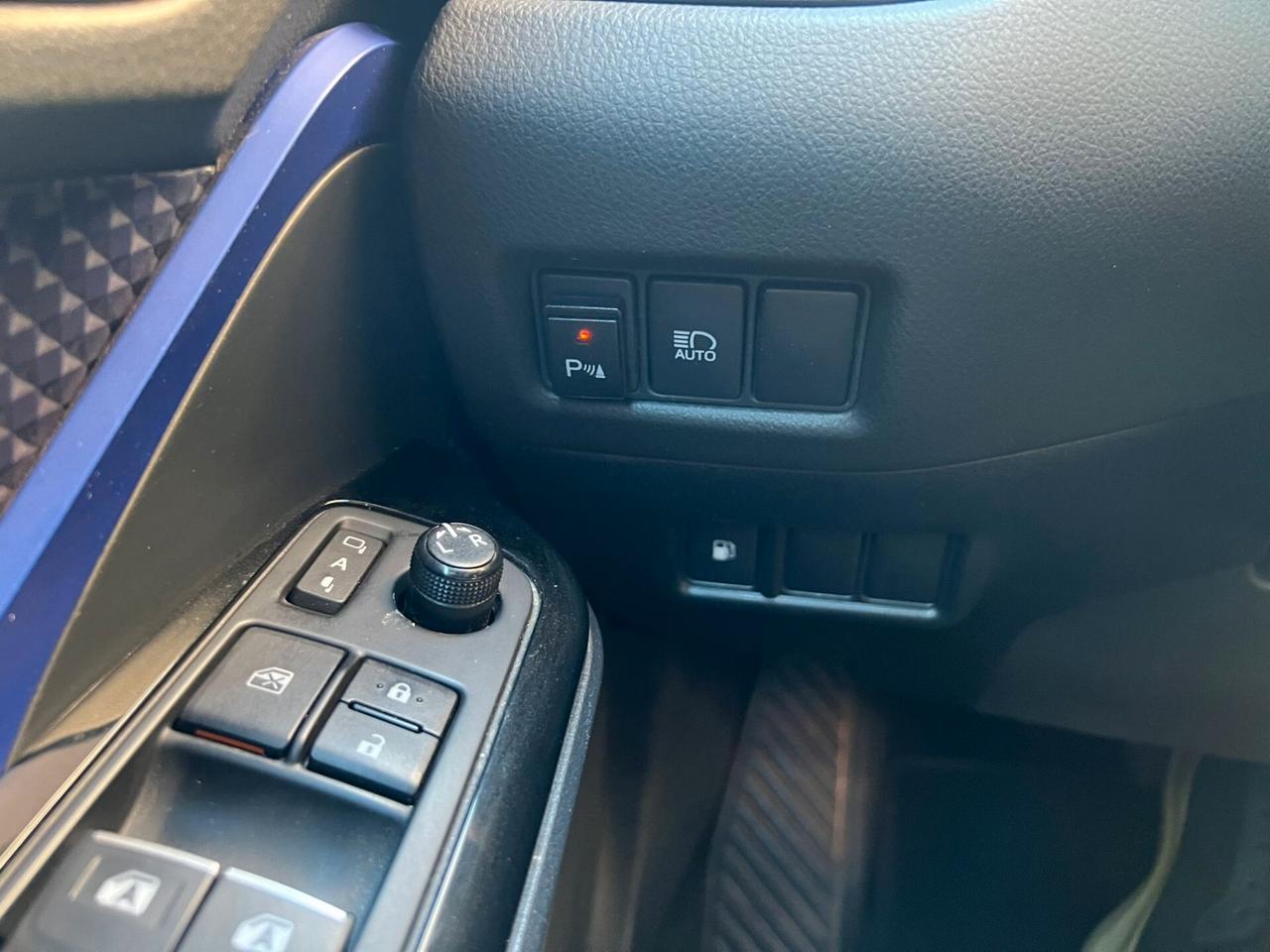 Toyota C-HR 1.8 Hybrid E-CVT Style