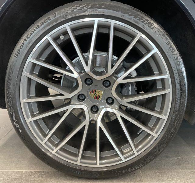 PORSCHE Cayenne Coupé 3.0 V6