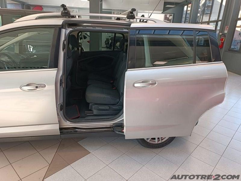 Ford C-Max 7 C-MAX 7 1.6 TDCI 115 TITANIUM