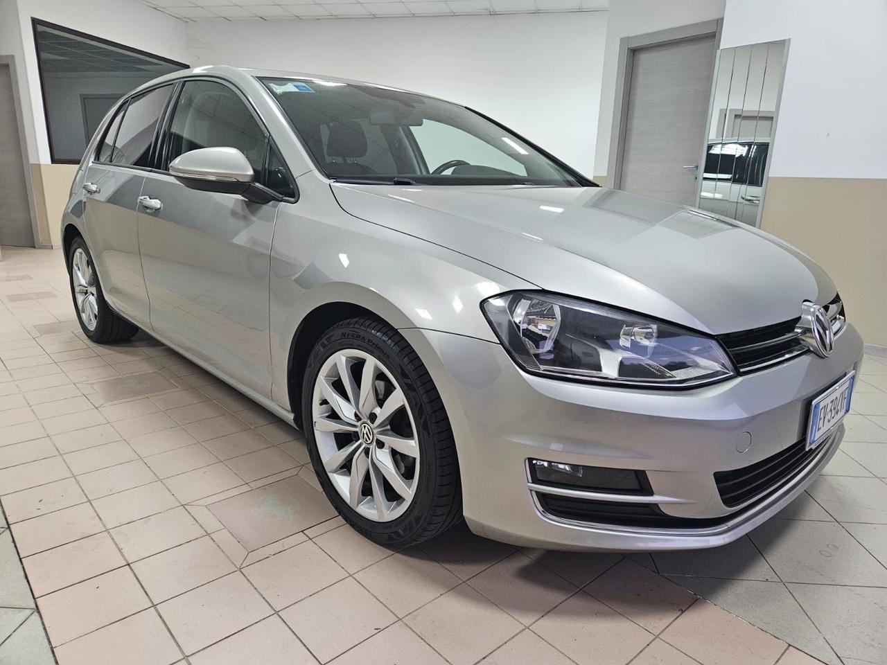 Volkswagen Golf 1.6 TDI 5p. Highline BlueMotion Technology