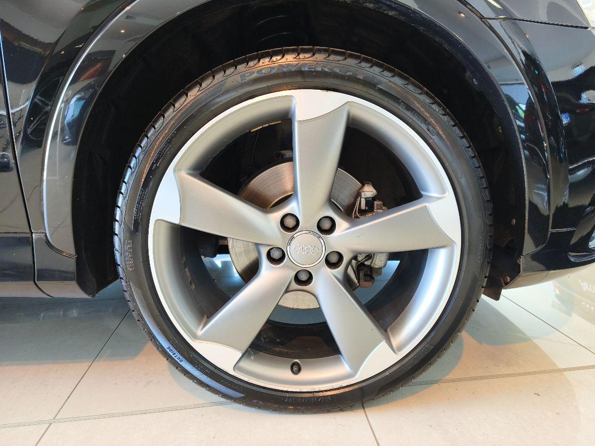 AUDI Q3 2.0 TDI 177 CV quattro S-LINE