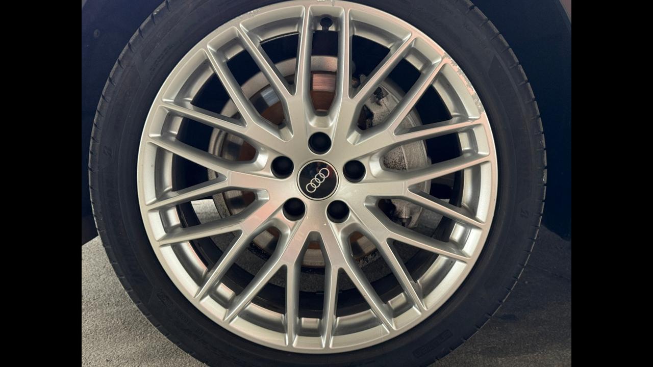 AUDI A4 V 2019 Allroad Quattro - A4 Allroad 40 2.0 tdi mhev quattro 204cv s-tronic