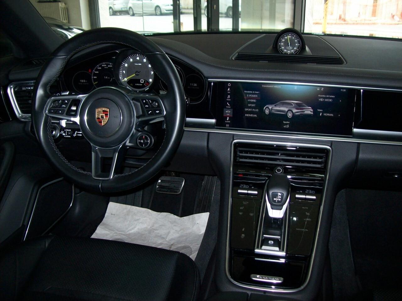 Porsche Panamera 4 Sport Turismo 2.9 E-Hybrid 462CV