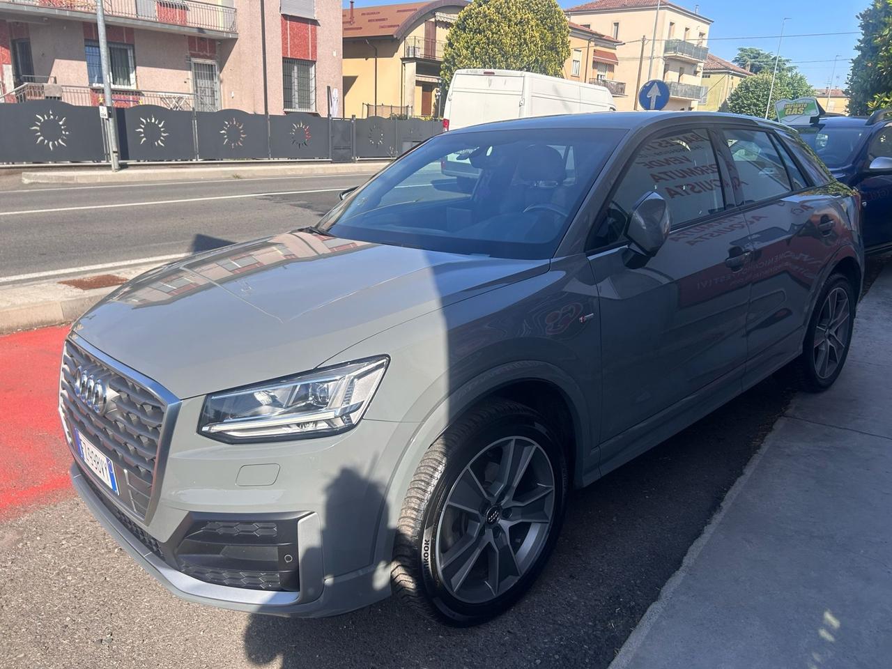 Audi Q2 30 TDI S line Edition