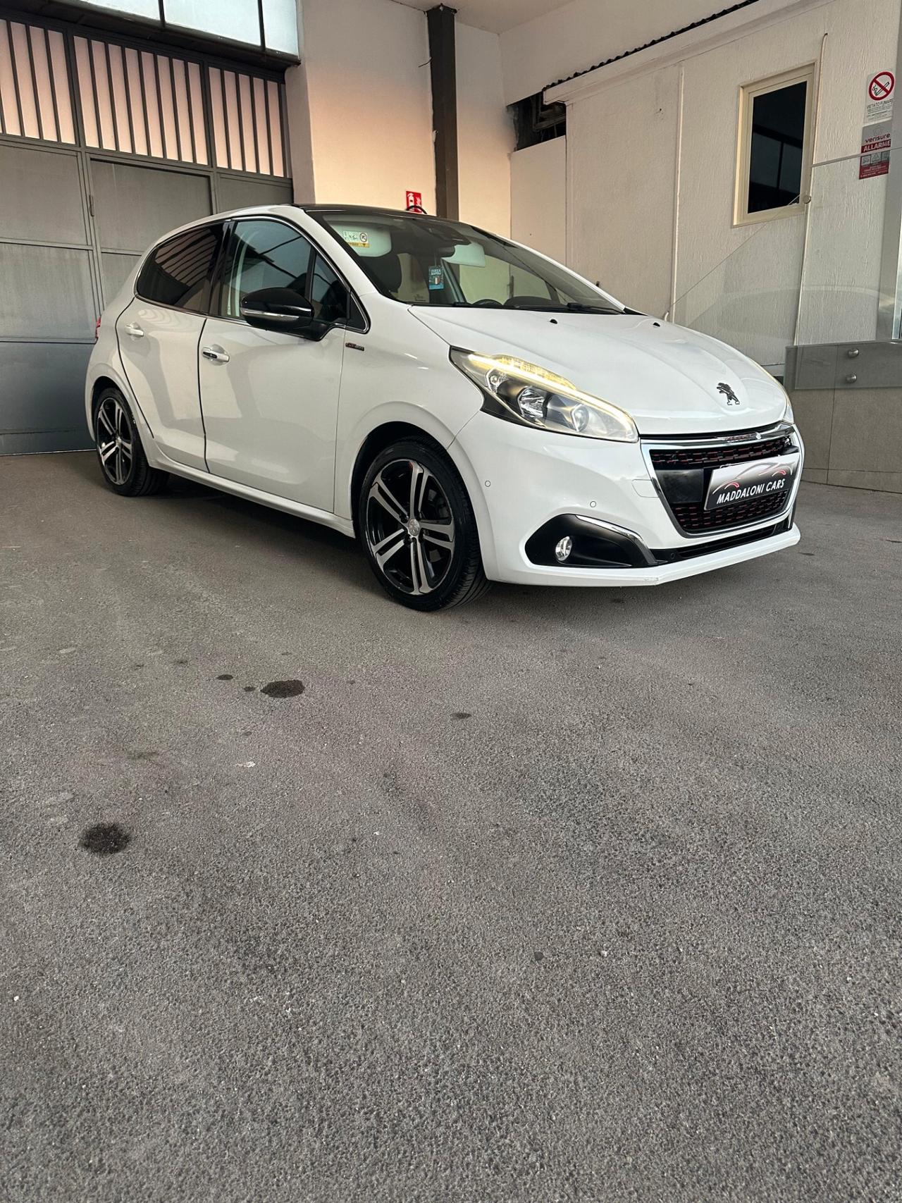 Peugeot 208 PureTech Turbo 110 EAT6 S&S 5 porte GT Line