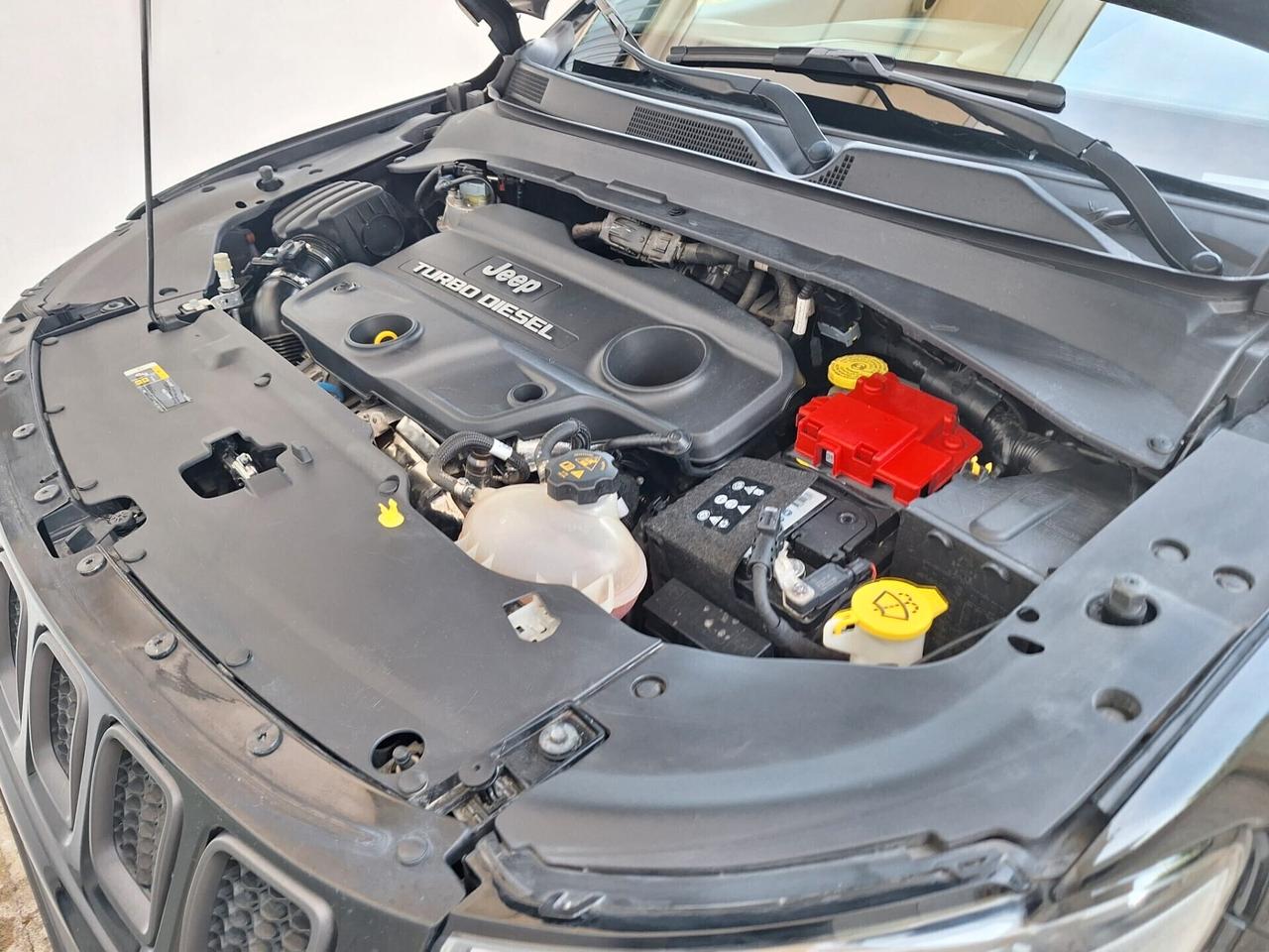 @ Jeep Compass Turbodiesel Limited Sport