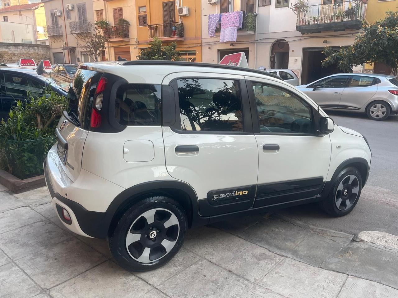 Fiat Panda 1.0 FireFly S&S Hybrid City Cross