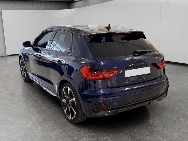 Audi A1 Sportback 30 1.0 tfsi Identity Black 116cv s-tronic