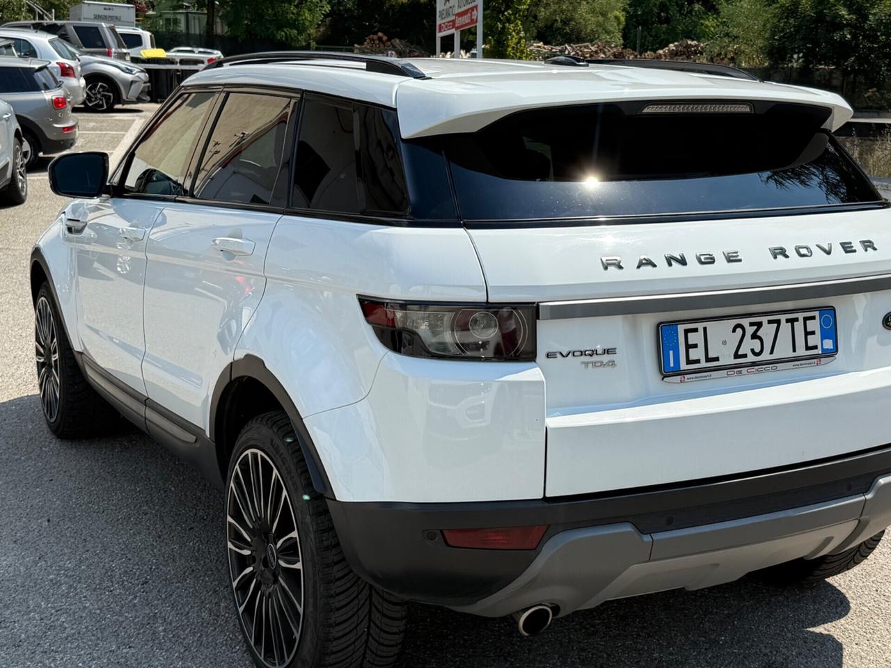 Land Rover Range Rover Evoque 2.2 TD4 5p. Dynamic 4WD