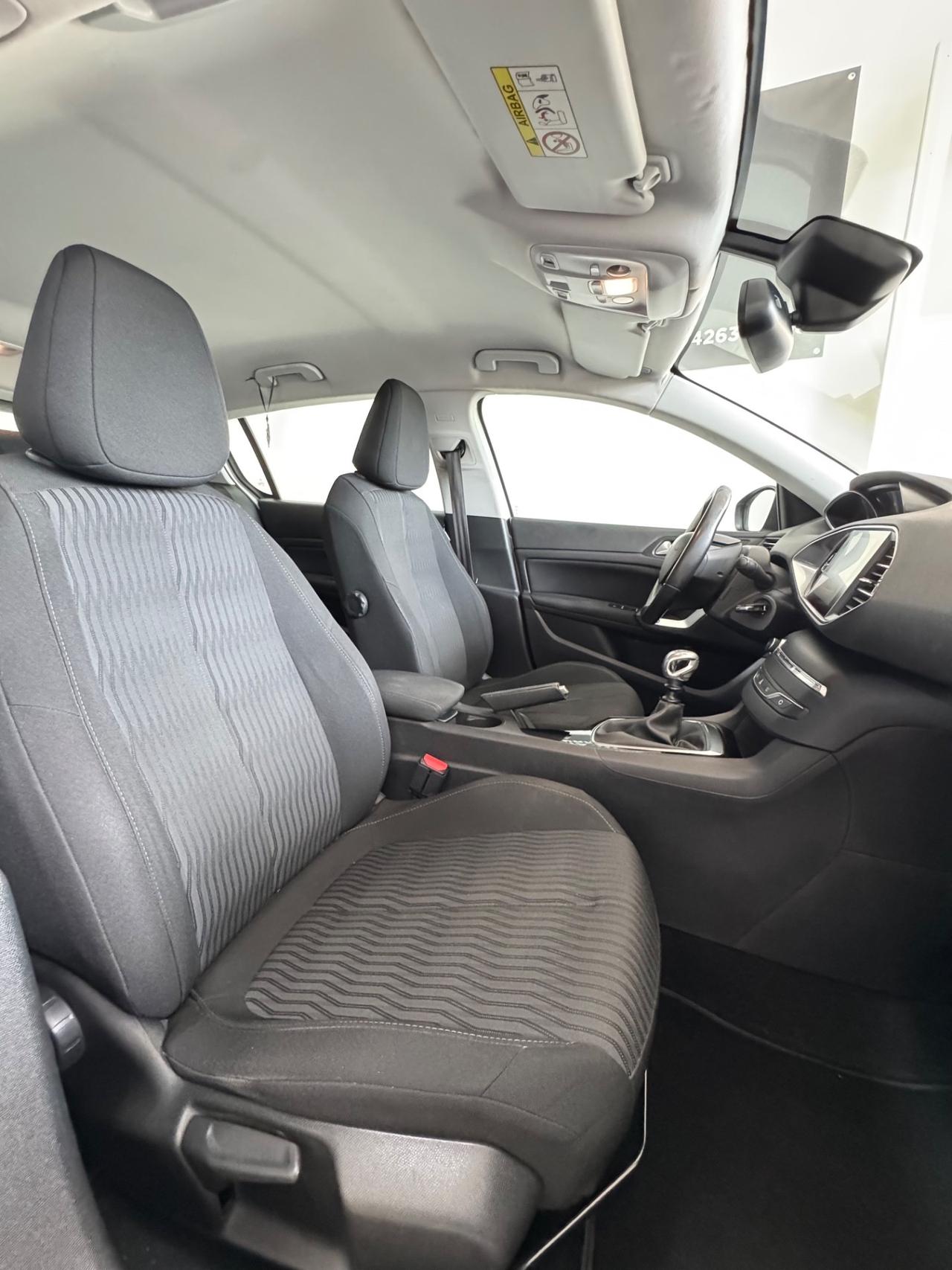 Peugeot 308 1.6 cv 120 cv Diesel