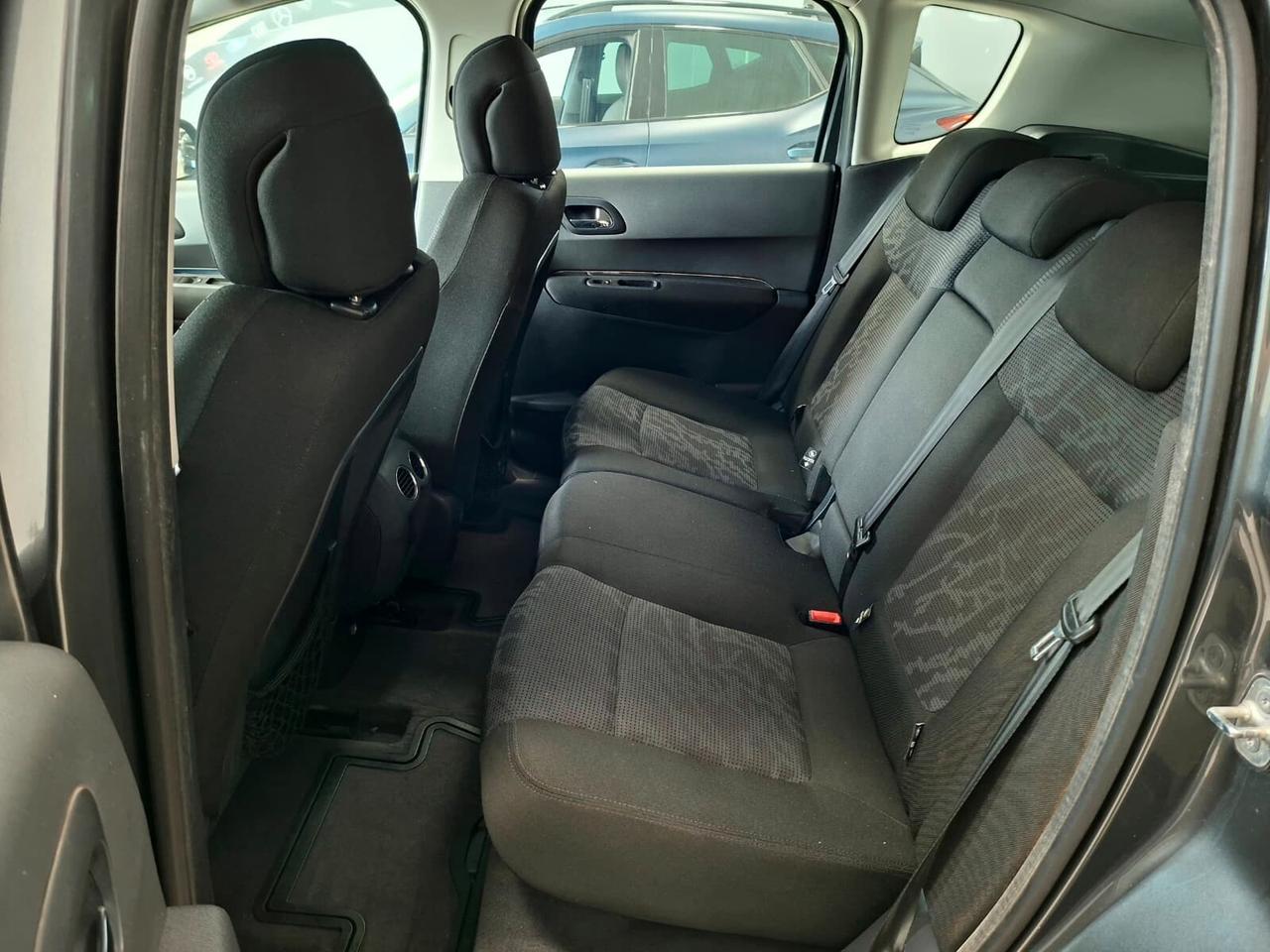 Peugeot 3008 1.6 HDi 110cv Business 2010