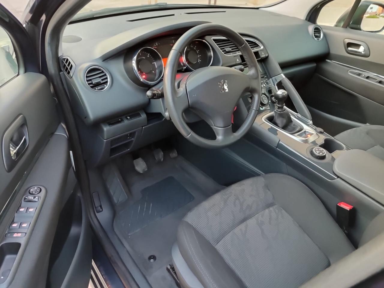 Peugeot 3008 1.6 HDi 112CV Active 2012!!