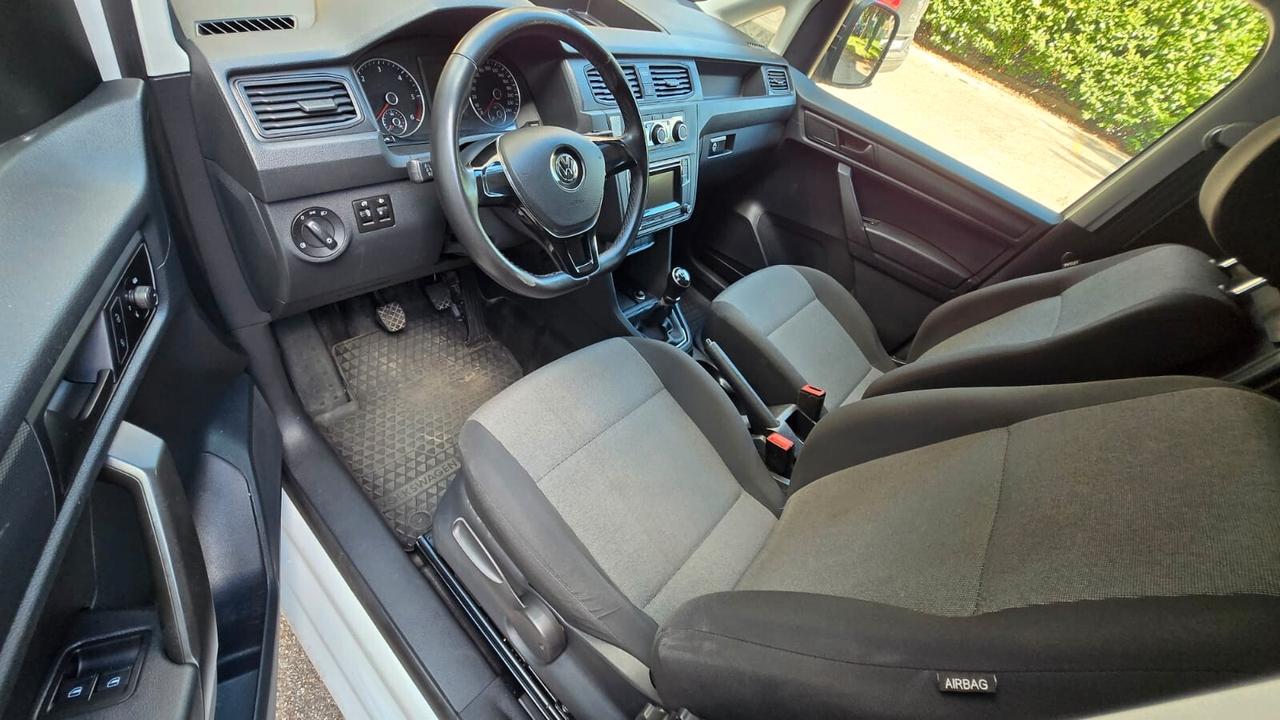 Volkswagen Caddy 2.0 TDI 102 CV Highline 2Posti