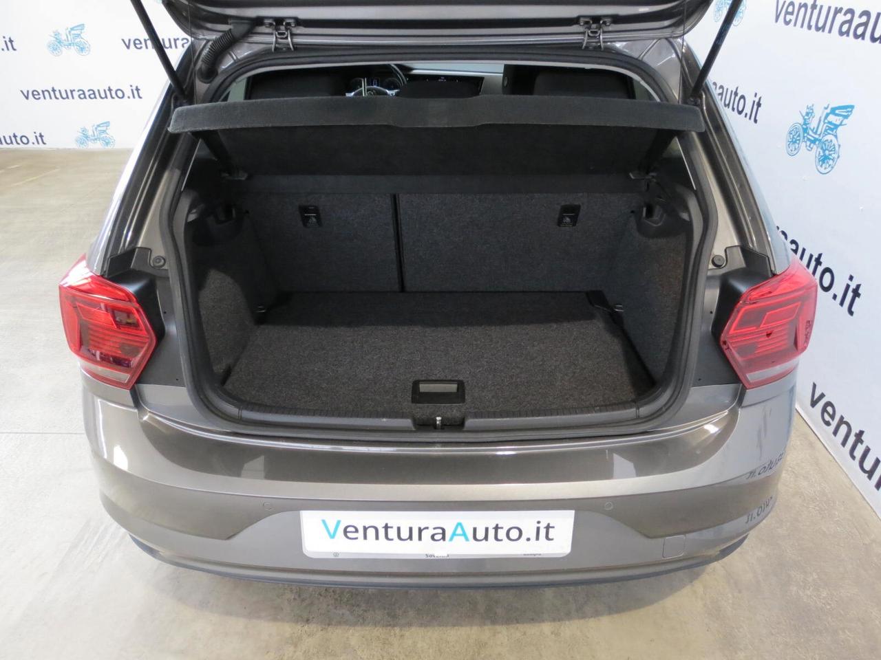 Volkswagen Polo 1.0 TGI 90 CV COMFORTLINE R-LINE