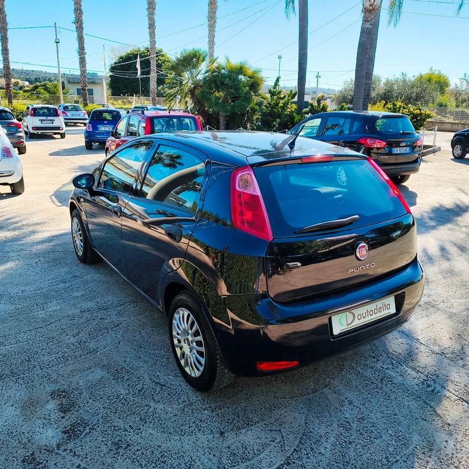 Fiat Punto 1.2 8V 5 porte Street