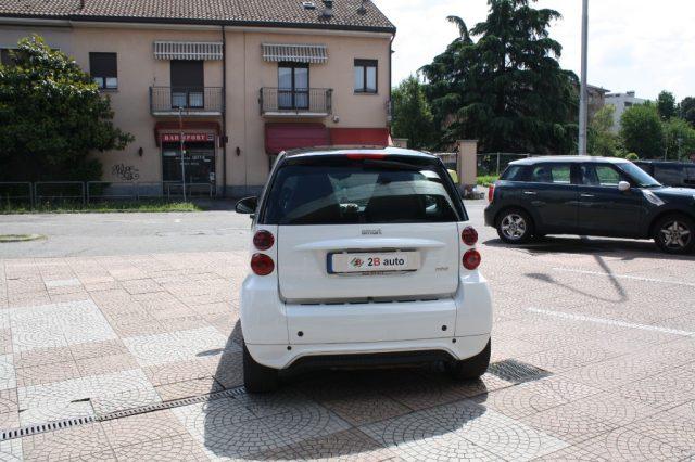 SMART ForTwo 1000 52 kW MHD coupé pulse