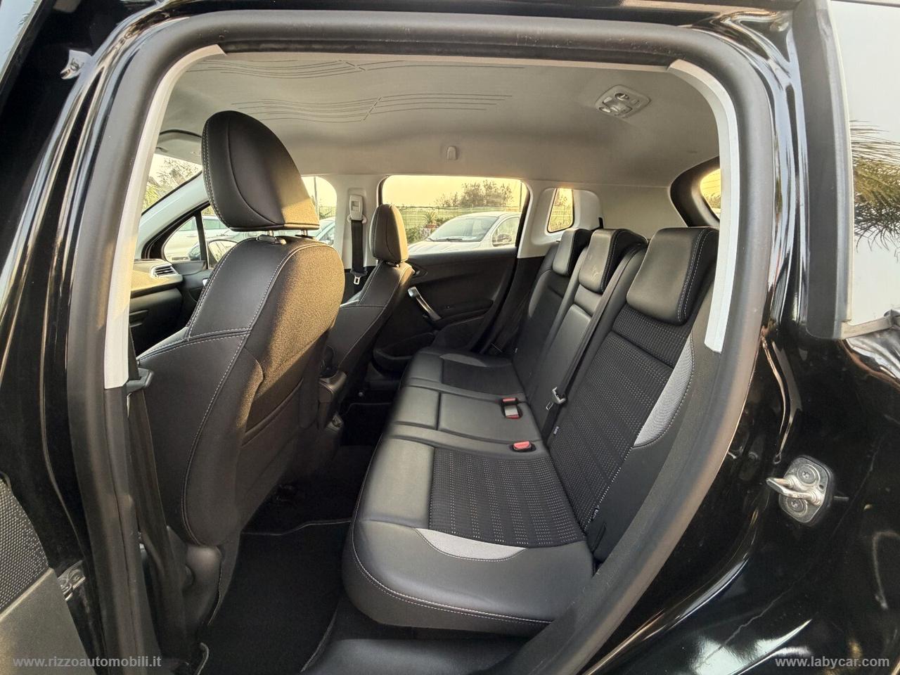 Peugeot 2008 1.5BlueHDi 120 S&S Allure Navi Led
