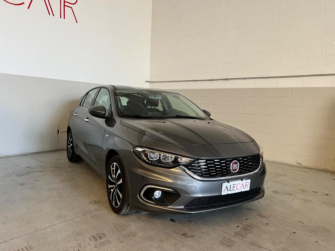 Fiat Tipo 1.4 5 porte Lounge 95cv