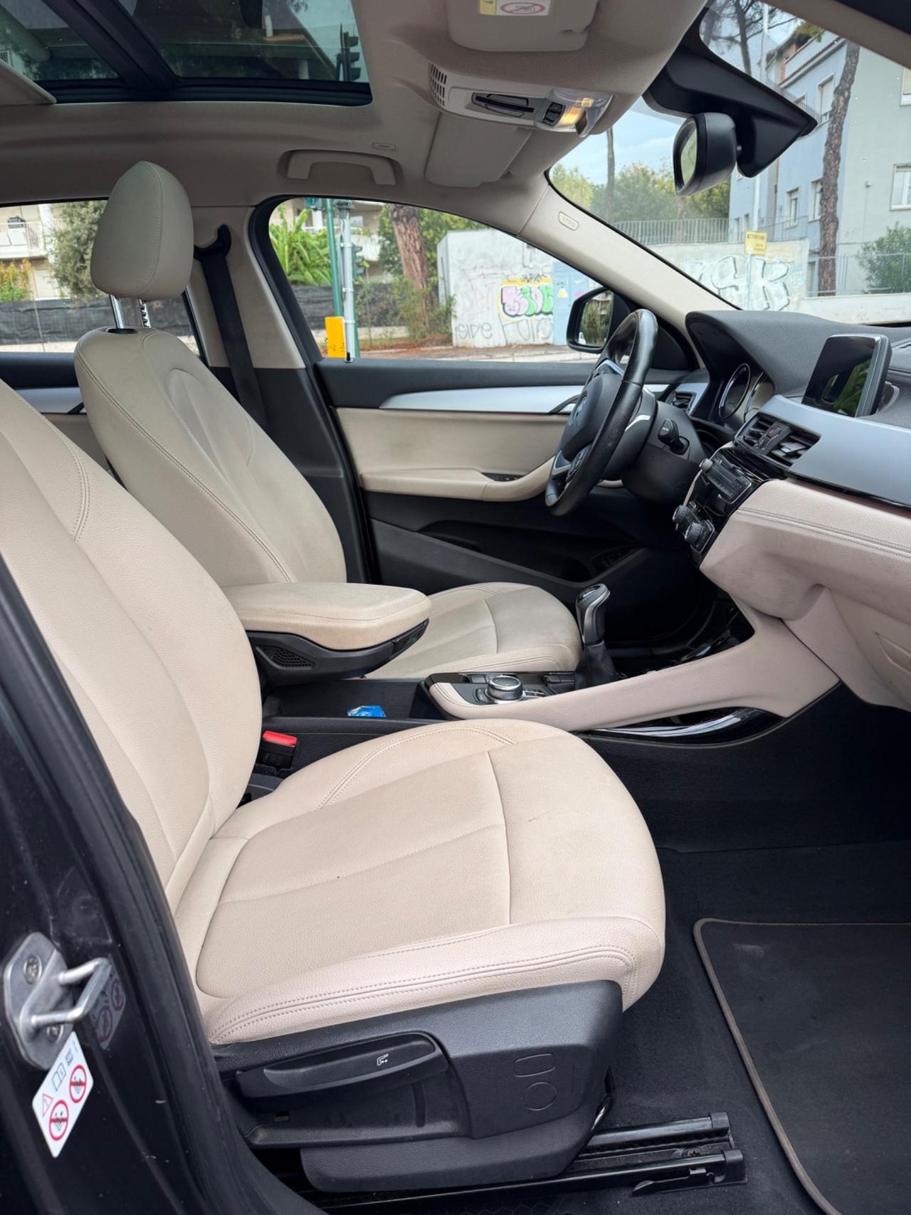 Bmw X2 sDrive18d Business Tetto Cambio Manuale Pelle Pack luci
