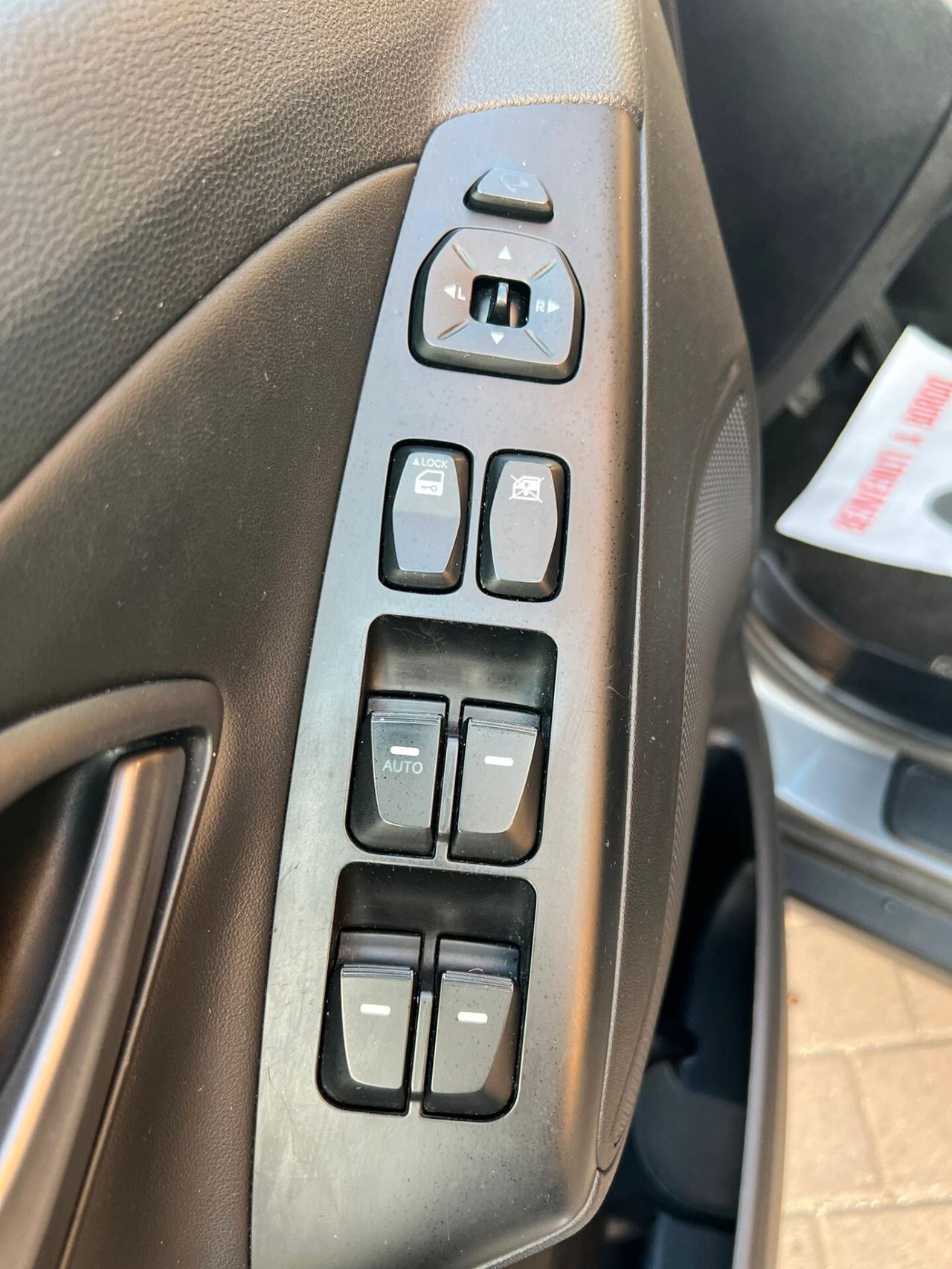 Hyundai iX35 1.7 CRDi 2WD Xpossible