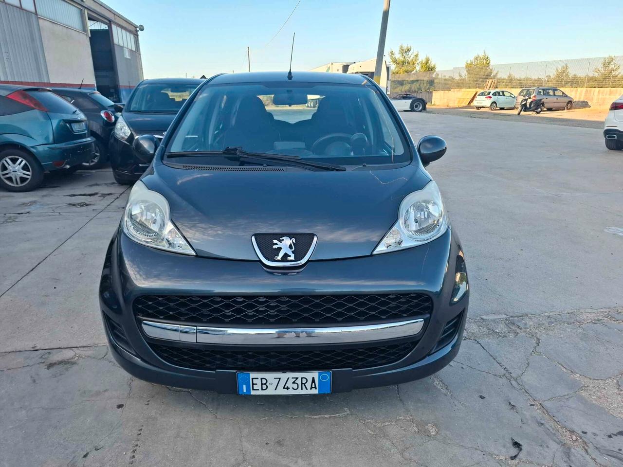 Peugeot 107 1.0 BENZINA SWEET YEARS AUTOMATICA !!!!!!!!!!!