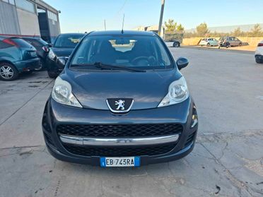 Peugeot 107 1.0 BENZINA SWEET YEARS AUTOMATICA !!!!!!!!!!!