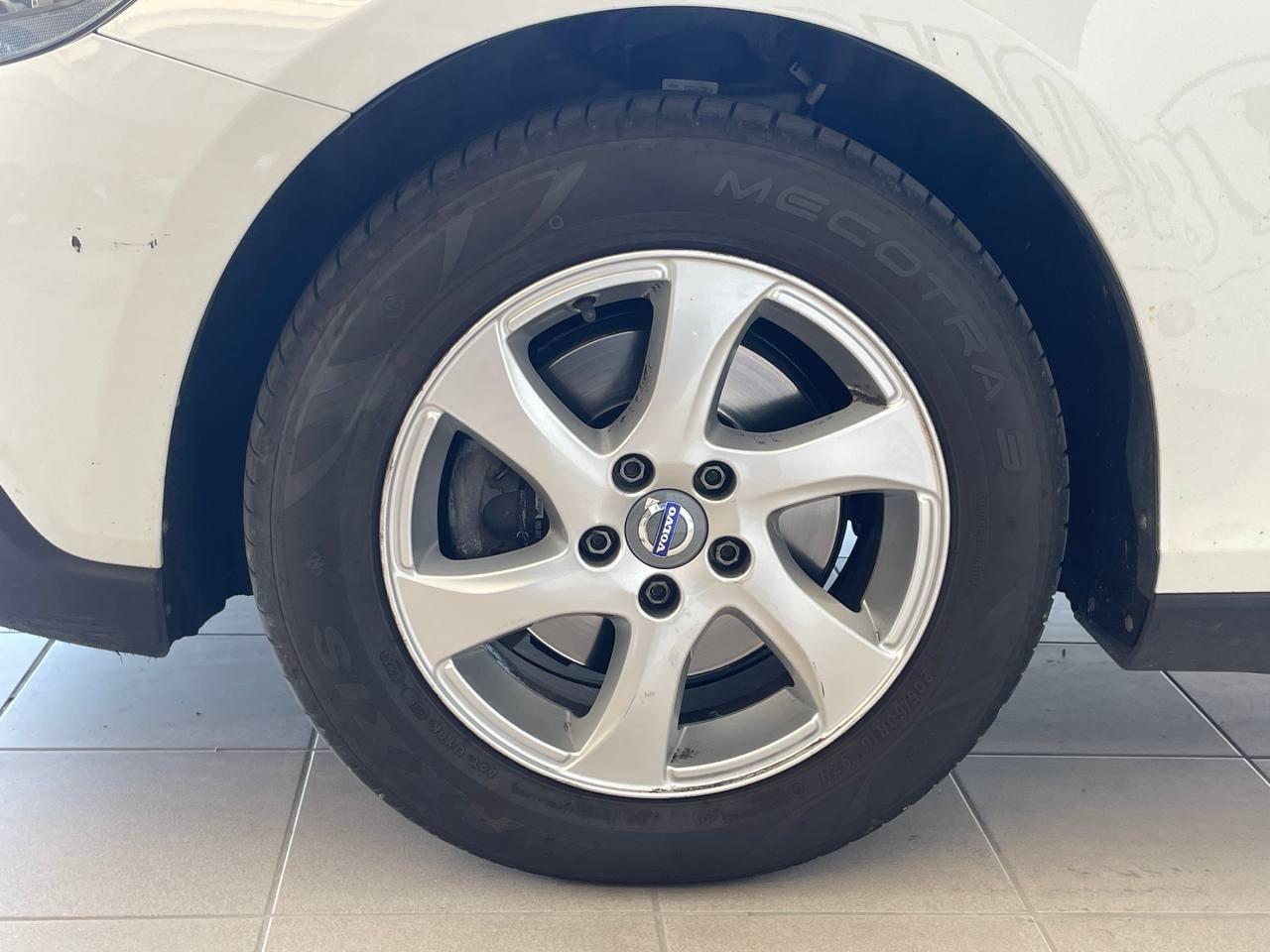 Volvo V40 Cross Country - Gancio Traino