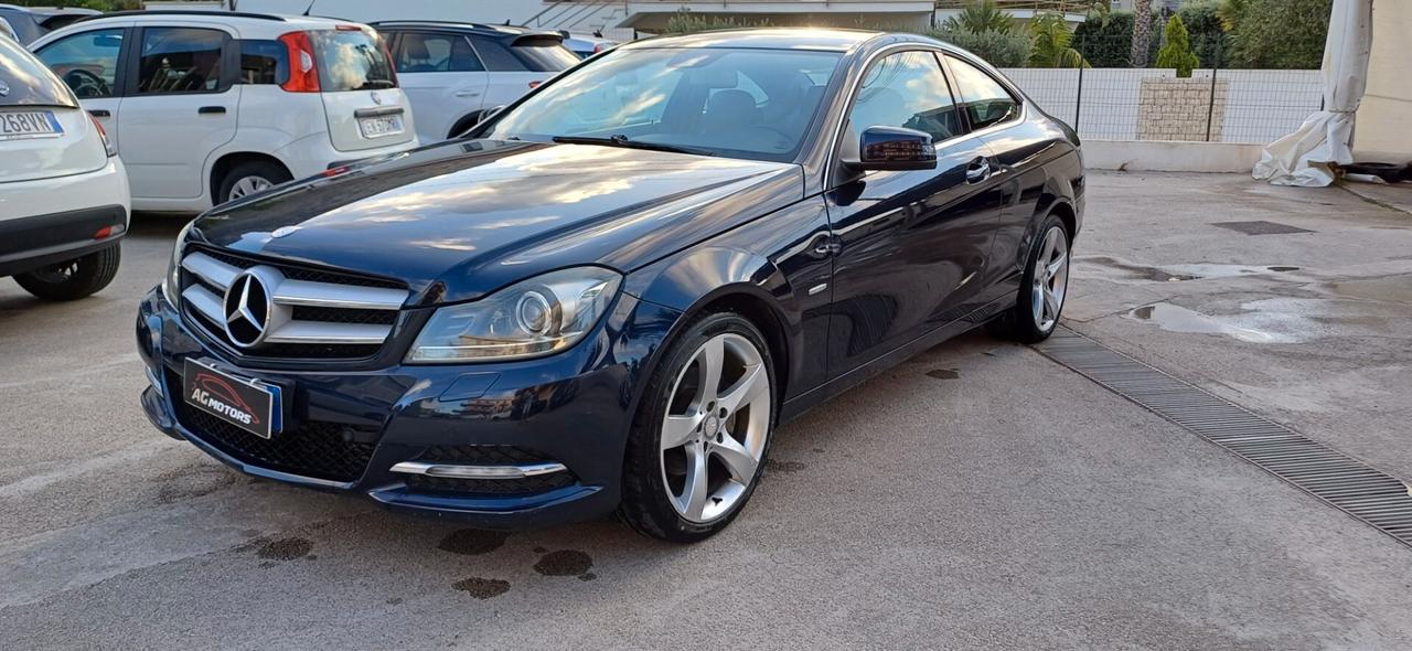 Mercedes-benz C 220 CDI Coupé Avantgarde