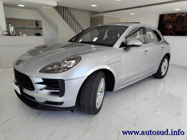 PORSCHE Macan 2.0