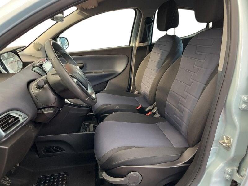 Lancia Ypsilon III 2021 1.0 firefly hybrid Gold Plus s&s 70cv 5p.ti