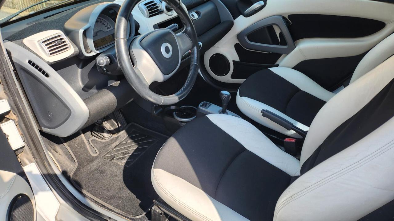 Smart ForTwo 1000 52 kW coupé pure