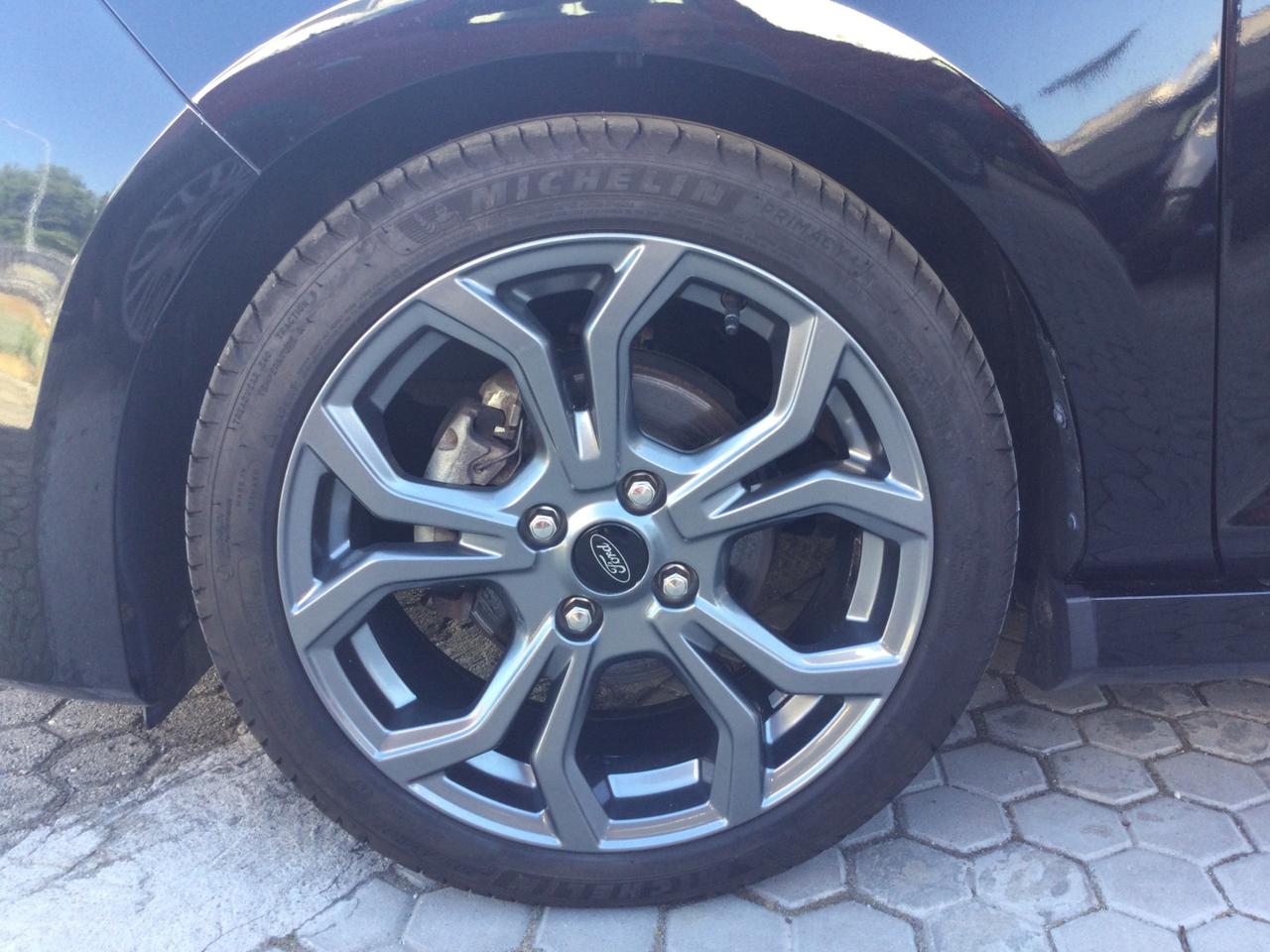Ford Fiesta 1.0 Ecoboost Hybrid 125 CV 5 porte ST-Line