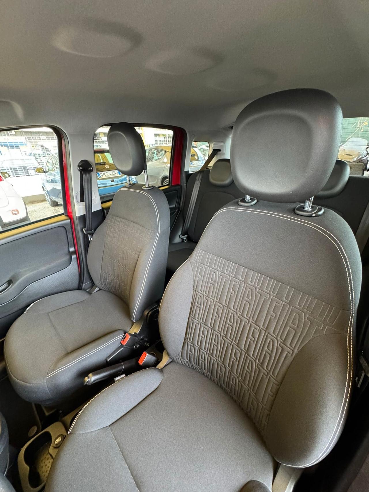 FIAT PANDA CROSS 1.0 HYBRID **PREZZO REALE**