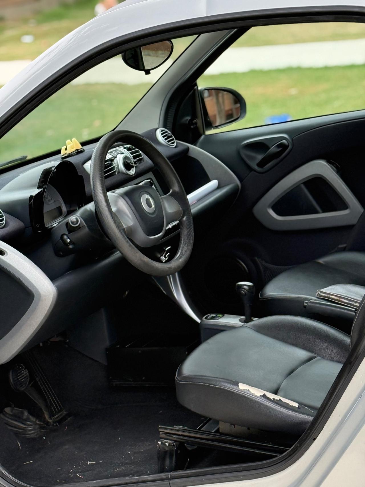 Smart ForTwo 1000 45 kW MHD coupé pure