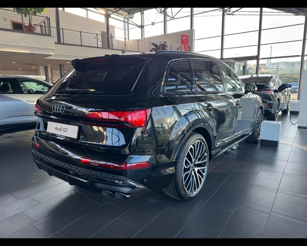 AUDI SQ7 QUATTRO TIPTRONIC SPORT ATTITUDE