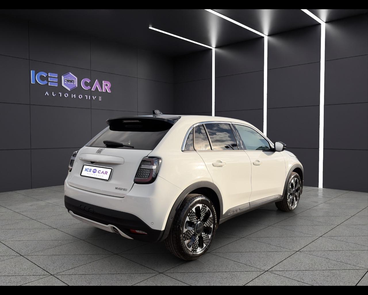 FIAT 600 Hybrid 110 CV DCT MHEV La Prima