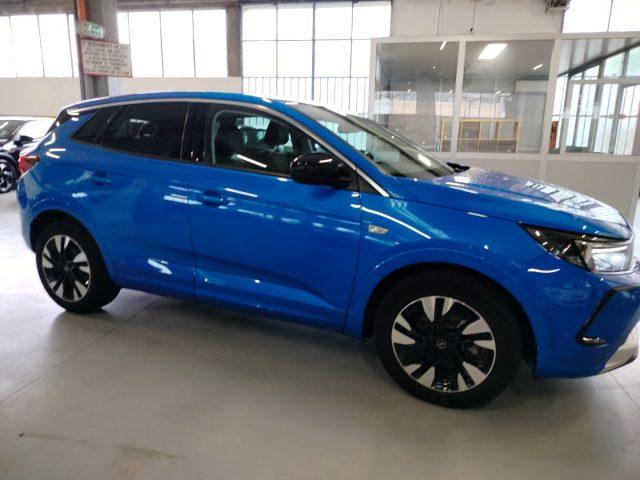 OPEL Grandland 1.5 diesel Ecotec aut. Business Elegance