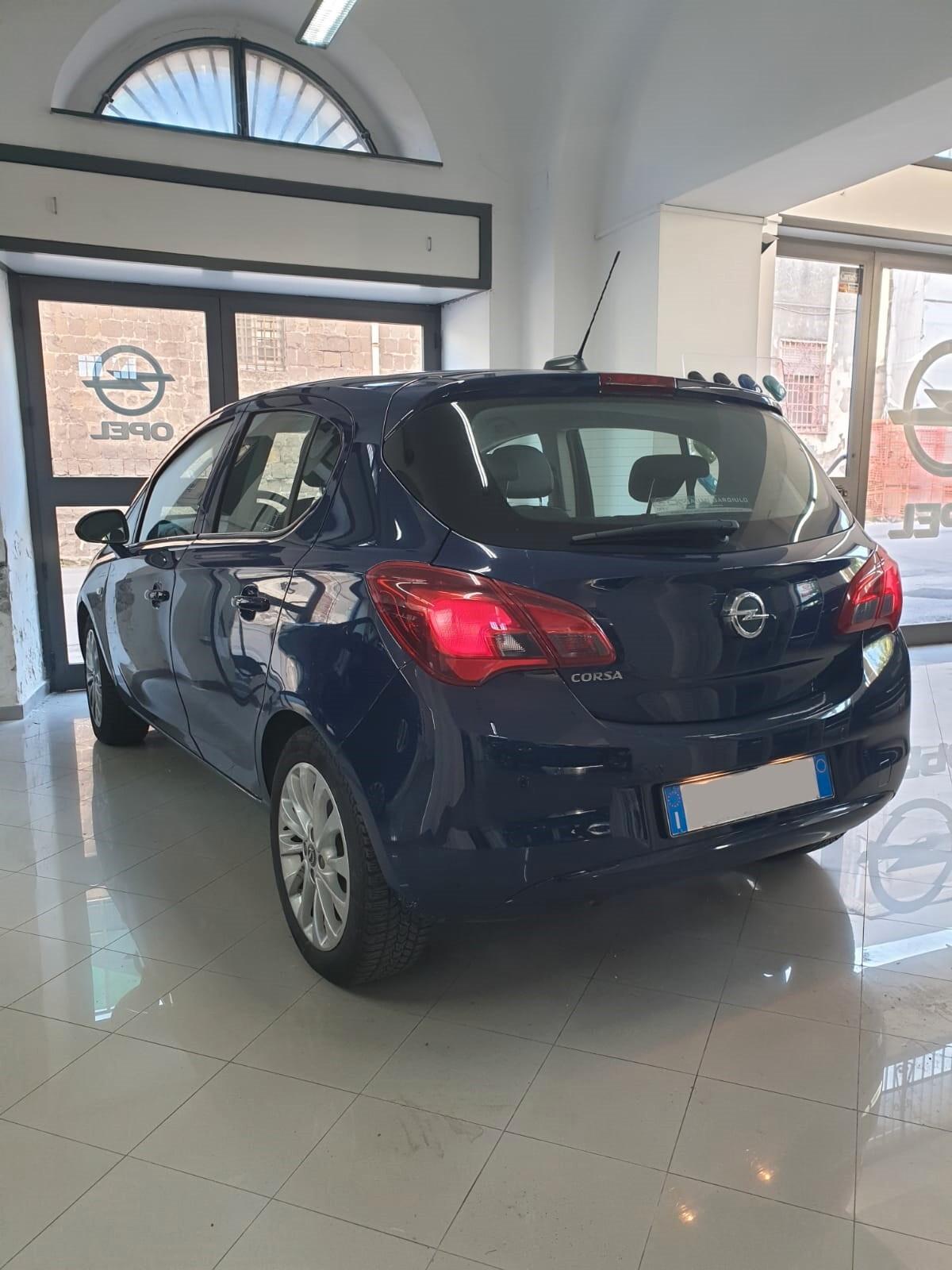 Opel Corsa 1.4 90CV GPL Tech 5 porte Innovation