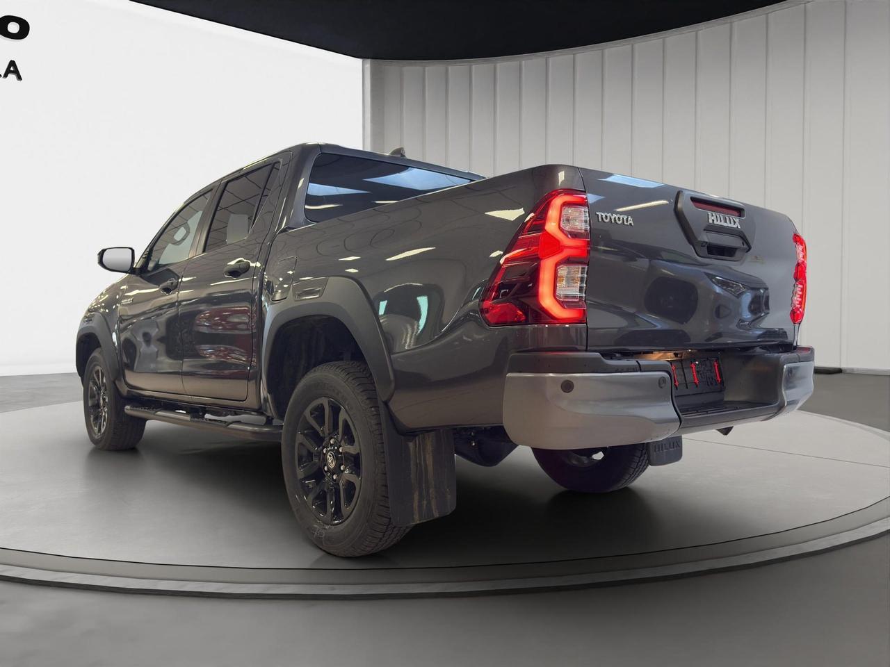 Toyota Hilux 2.8 d-4d 48V double cab Invincible