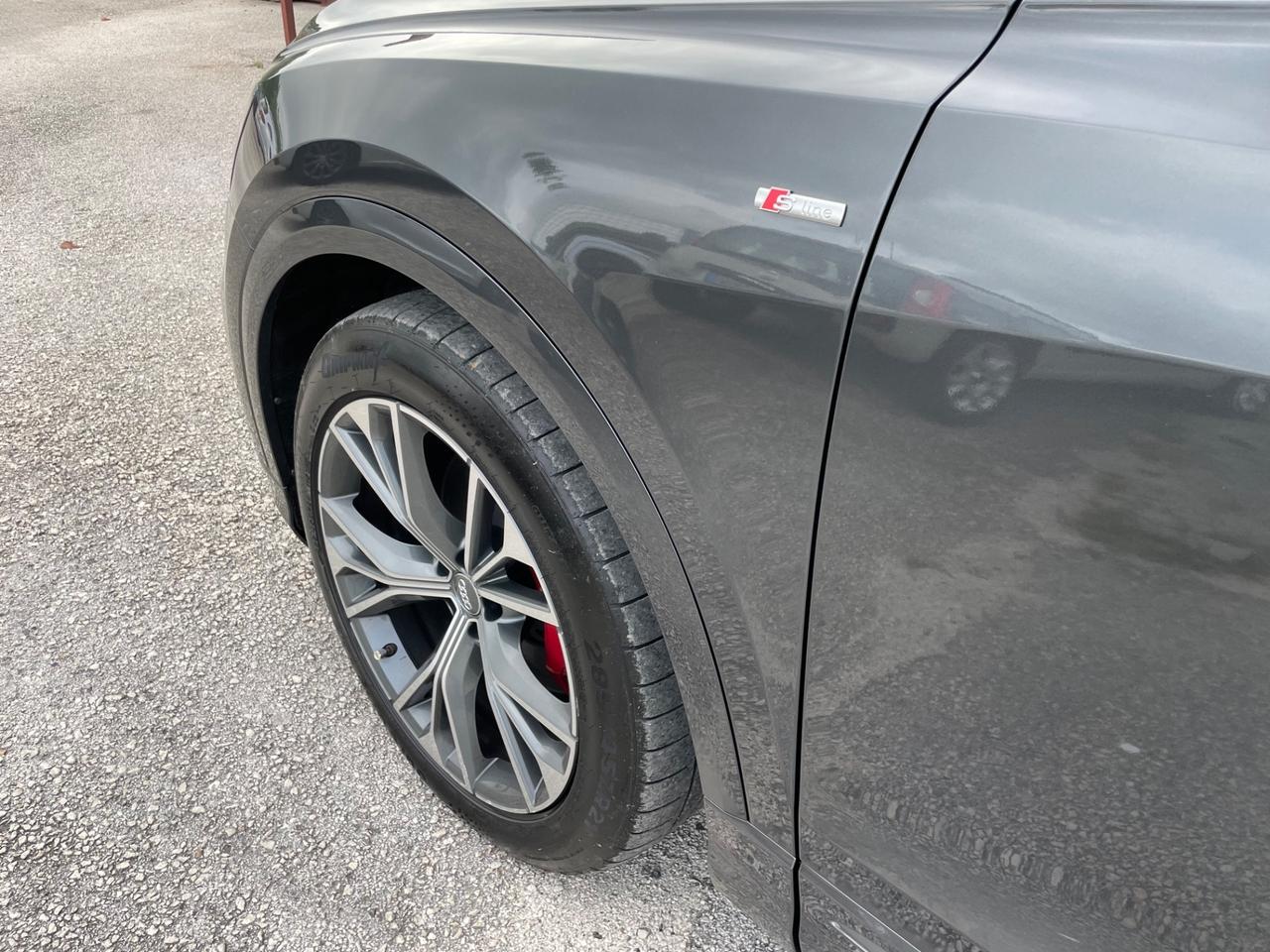 Audi Q8 50 TDI 286 CV quattro tiptronic Sport