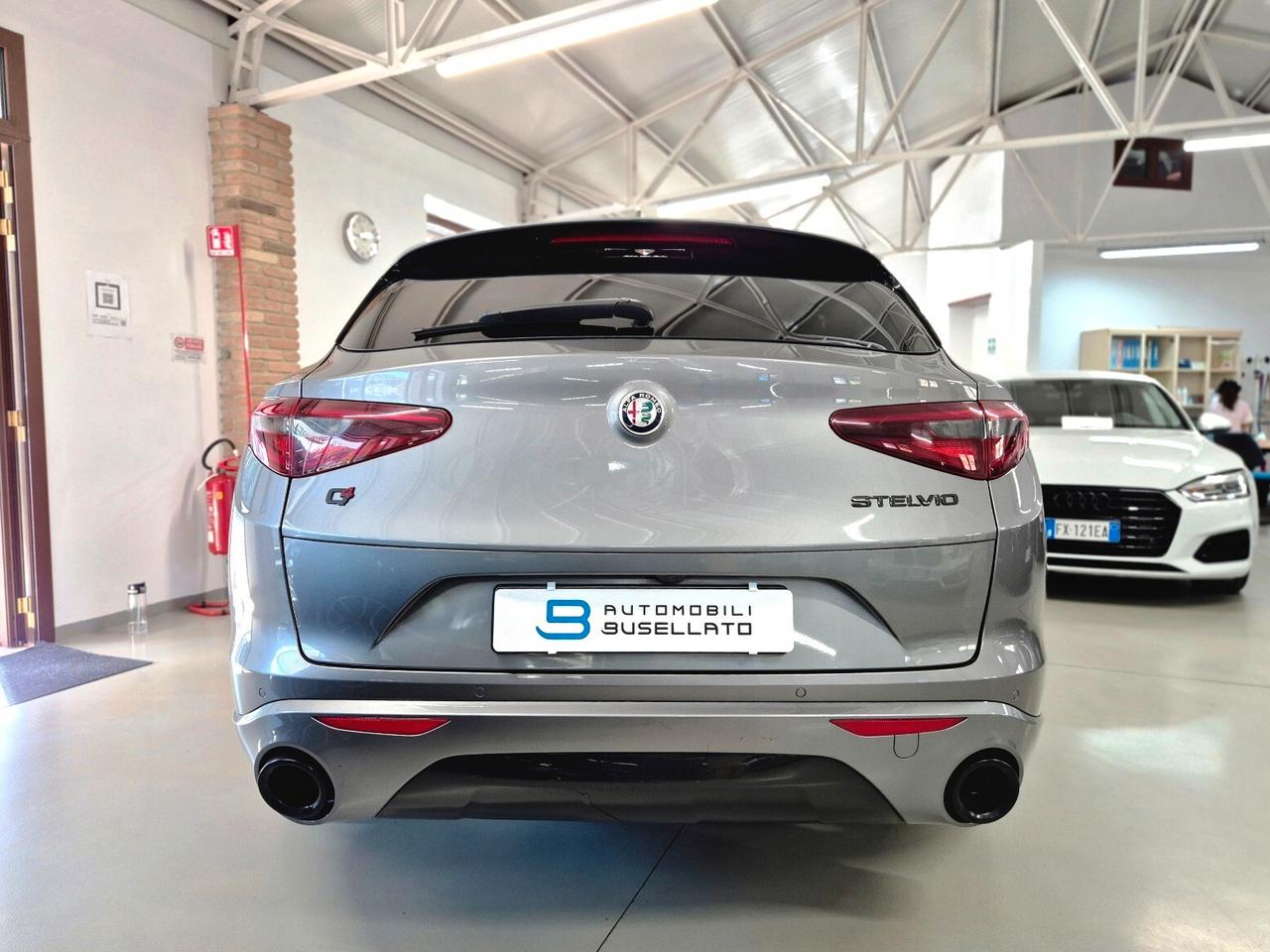Alfa Romeo Stelvio 2.2 Turbodiesel 210 CV AT8 Q4 Veloce Tì
