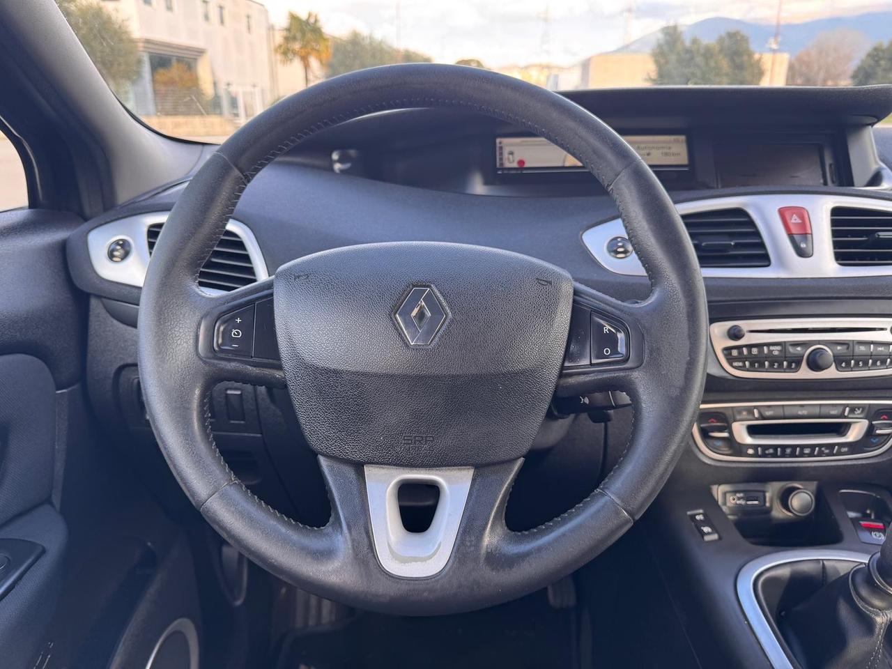 Renault Scénic X-Mod 1.5 dCi 110CV Luxe