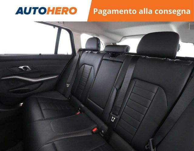 BMW 320 d 48V xDrive Touring Business Advantage
