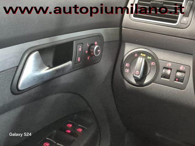 VOLKSWAGEN Touran Business 1.6 TDI DSG Comfortline T POSTI